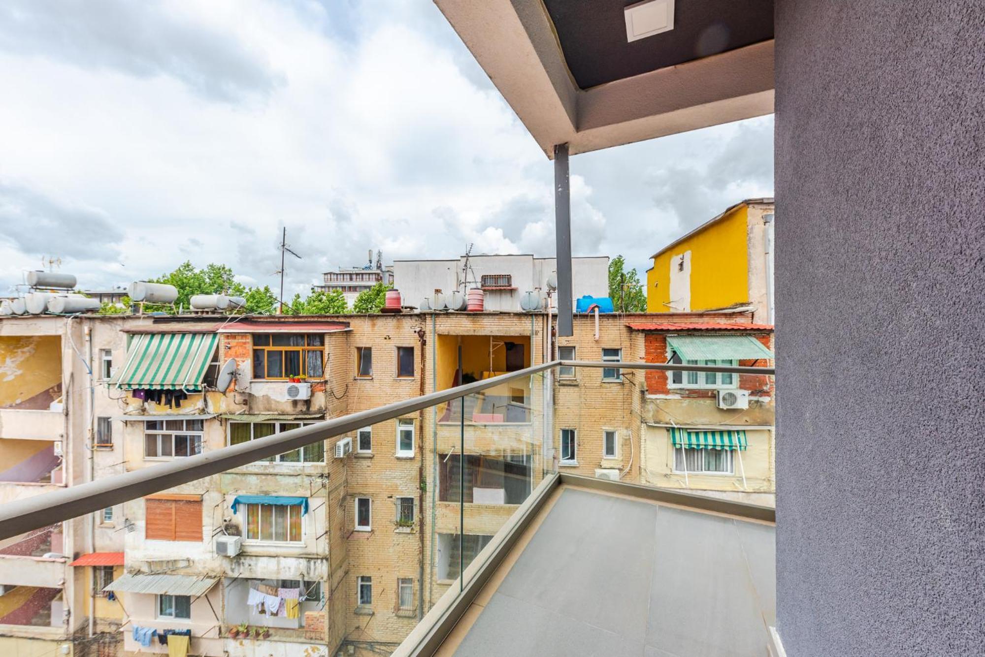Mumba Apartments By Kondo Stays Tirana Esterno foto